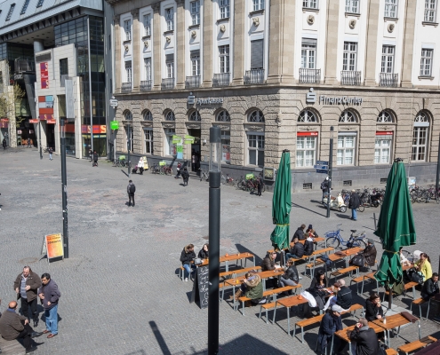 Alfred-Scholz-Platz mit Rixbox